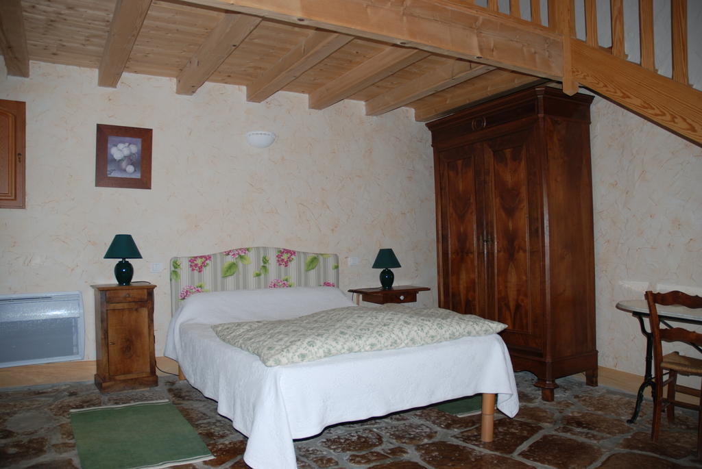 Couette Et Potager D'Antan Bed and Breakfast Mellé Camera foto
